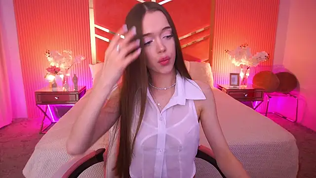 LunarDolly online show from 11, 4, 2026
