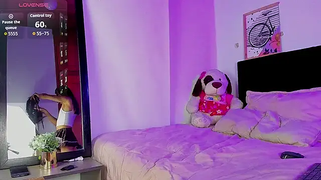 Alex evanss  online show from 2, 4, 2026