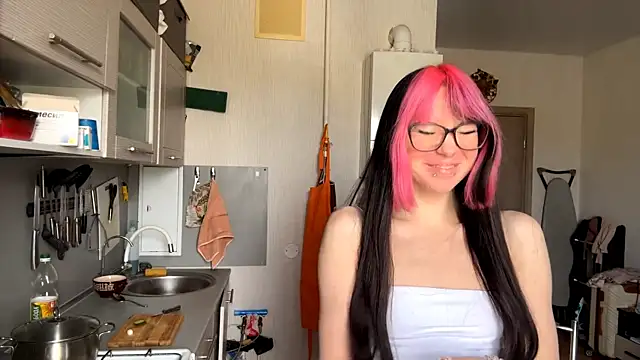 WifeAileen online show from 16, 4, 2026