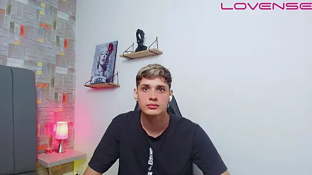 flaquito    online show from 29, 4, 2026