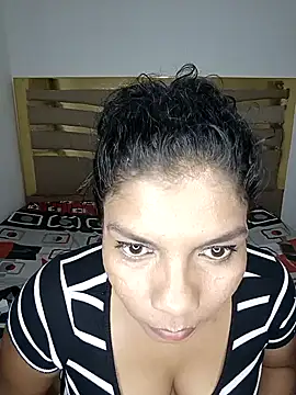madamdesirem online show from 6, 5, 2026