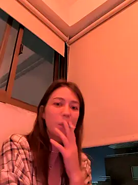 ulika 200419 online show from 16, 4, 2026