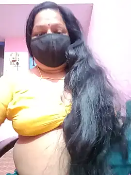 Snapshot of PINKI_024 chatting on 18, 5, 2026 PINKI 024 online show from 18, 5, 2026