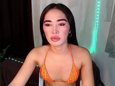 urasiankylie online show from 24, 6, 2026