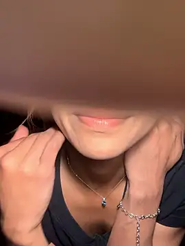 latinacaro- online show from 21, 4, 2026