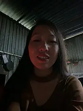 Snapshot of Huonglyna chatting on 10, 5, 2026 Huonglyna online show from 10, 5, 2026