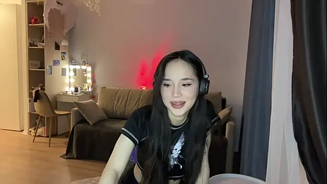 Elizabetswan online show from 9, 5, 2026