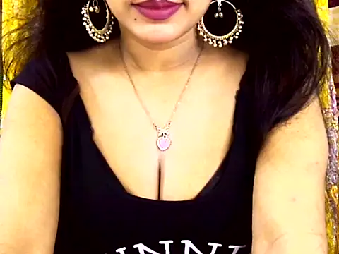 Noor Zarin online show from 25, 4, 2026