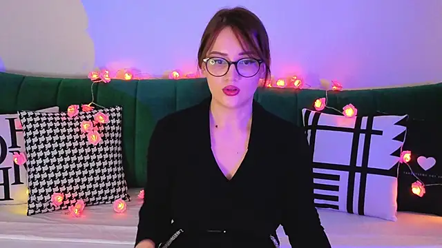 AdaEvanss online show from 7, 6, 2026