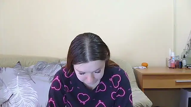JessicaHolland1 online show from 28, 4, 2026