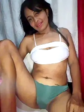 Snapshot of Lia_Phone_ chatting on 21, 5, 2026 Lia Phone online show from 21, 5, 2026