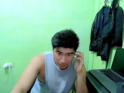Snapshot of Hunkfireman chatting on 10, 4, 2026 Hunkfireman online show from 10, 4, 2026
