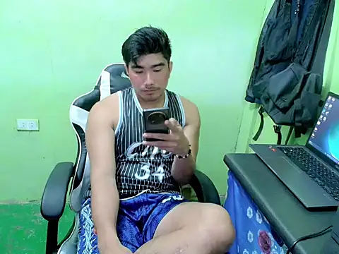 Snapshot of Hunkfireman chatting on 13, 5, 2026 Hunkfireman online show from 13, 5, 2026