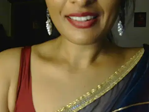 Sexy-Aishu online show from 15, 4, 2026