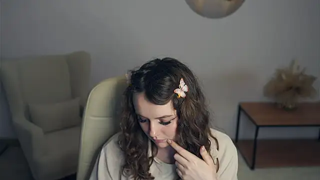 Snapshot of BernieFranko chatting on 6, 4, 2026 BernieFranko online show from 6, 4, 2026