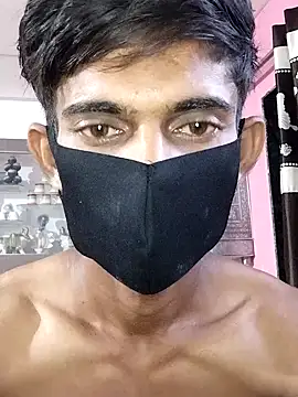 Snapshot of power_houseboy chatting on 12, 4, 2026 power houseboy online show from 12, 4, 2026