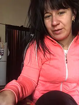 Laacoluu online show from 10, 5, 2026