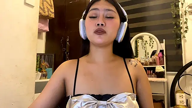 GlindaDejardin online show from 15, 5, 2026