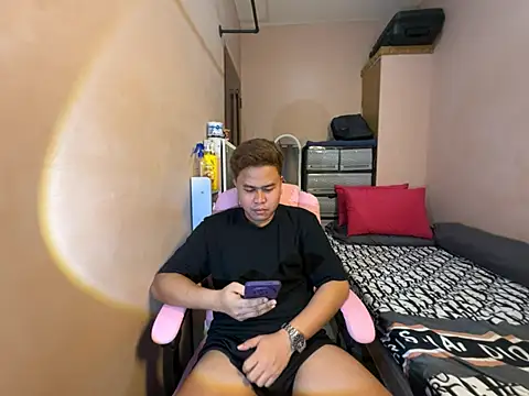 Snapshot of tipsy_butter chatting on 3, 8, 2026 tipsy butter online show from 3, 8, 2026
