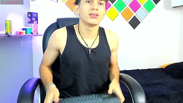 Snapshot of billy_wild chatting on 12, 7, 2026 billy wild online show from 12, 7, 2026