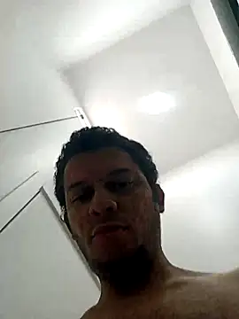 Snapshot of alberto_marques chatting on 2, 5, 2026 alberto marques online show from 2, 5, 2026
