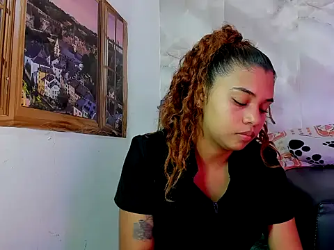 Snapshot of EllyBloom chatting on 19, 4, 2026 EllyBloom online show from 19, 4, 2026
