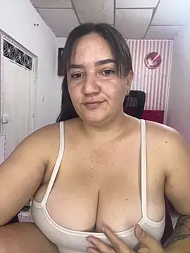 Fresita-12 online show from 15, 4, 2026