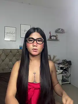 JassmineLove online show from 15, 4, 2026