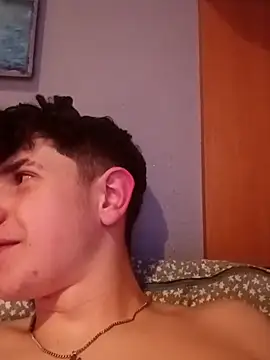 Snapshot of Thuuualvaritoohh chatting on 5, 4, 2026 Thuuualvaritoohh online show from 5, 4, 2026