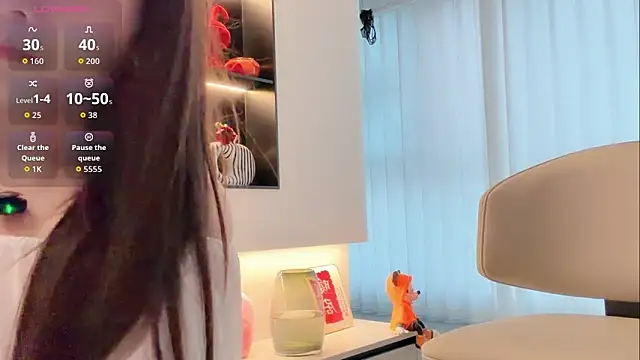 Snapshot of tingting-youu chatting on 14, 4, 2026 tingting-youu online show from 14, 4, 2026