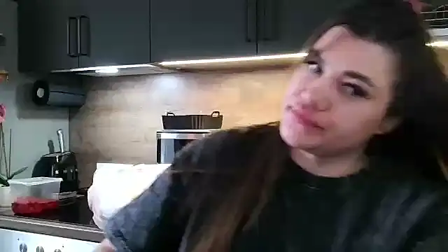 Snapshot of miss_preggie chatting on 9, 4, 2026 miss preggie online show from 9, 4, 2026