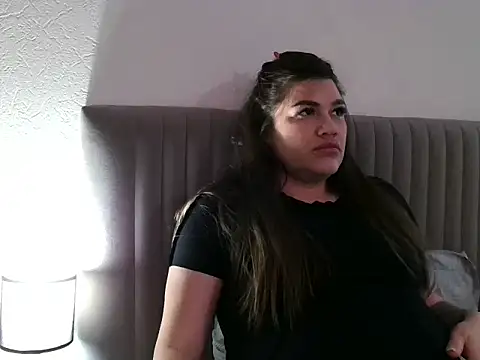 Snapshot of miss_preggie chatting on 18, 4, 2026 miss preggie online show from 18, 4, 2026