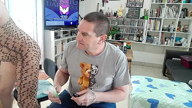 teddythebeer86 online show from 16, 5, 2026