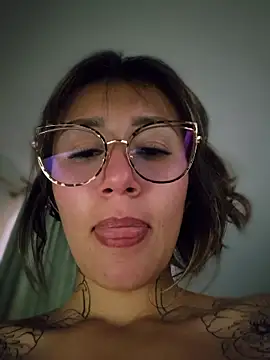 Snapshot of Mar_puentes chatting on 10, 5, 2026 Mar puentes online show from 10, 5, 2026