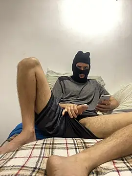 Snapshot of Couple_PlayHot_BR chatting on 18, 7, 2026 Couple PlayHot BR online show from 18, 7, 2026