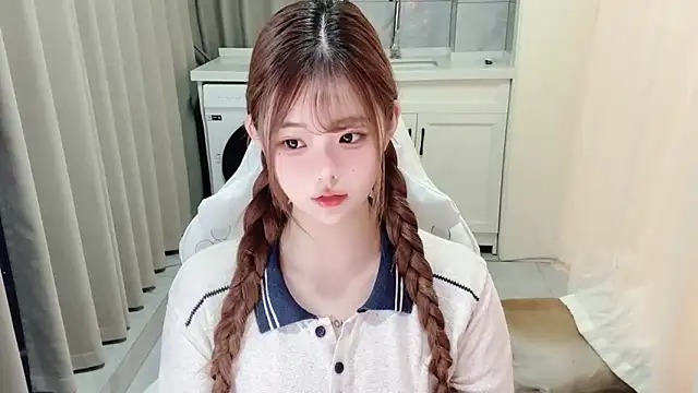 xiaoyugan cute online show from 15, 7, 2026
