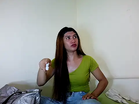 luna veille online show from 6, 4, 2026