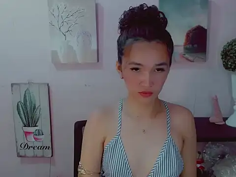 Mystic haraxx online show from 13, 6, 2026
