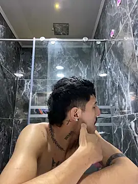 ALEXXXTREM69 online show from 18, 5, 2026
