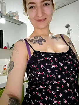 LeonaFox online show from 5, 5, 2026