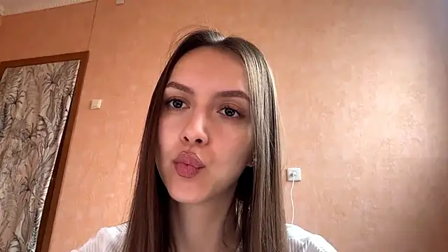 Snapshot of BrandyNorthcott chatting on 17, 4, 2026 BrandyNorthcott online show from 17, 4, 2026