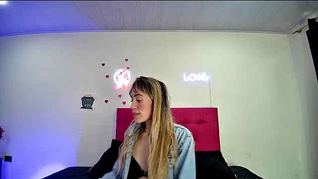 Lorena sweet33 online show from 10, 4, 2026