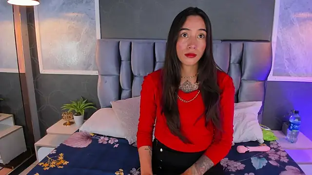 Cata Jonees online show from 28, 4, 2026