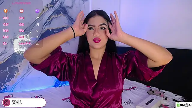 sophia  taylor online show from 25, 4, 2026