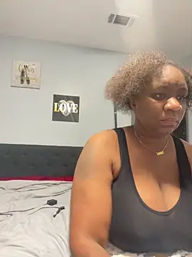 amberchill26 online show from 18, 6, 2026
