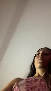 DulceLatinaxo online show from 9, 6, 2026