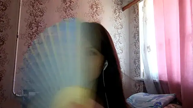 Snapshot of Mialikesun chatting on 23, 5, 2026 Mialikesun online show from 23, 5, 2026