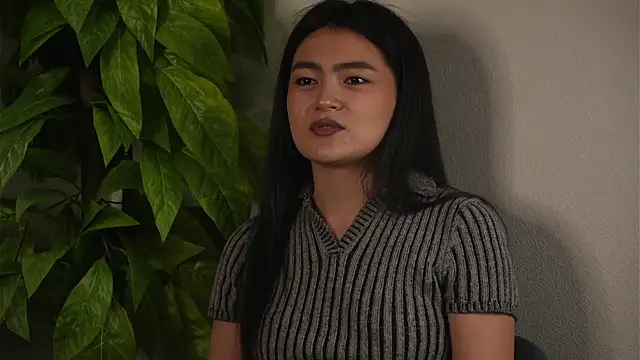 KatheKmiec online show from 8, 4, 2026