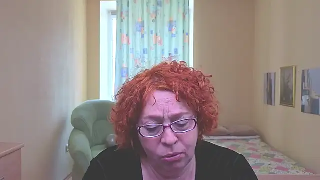 Snapshot of Fara_Flutte chatting on 17, 4, 2026 Fara Flutte online show from 17, 4, 2026