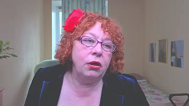 Snapshot of Fara_Flutte chatting on 27, 4, 2026 Fara Flutte online show from 27, 4, 2026